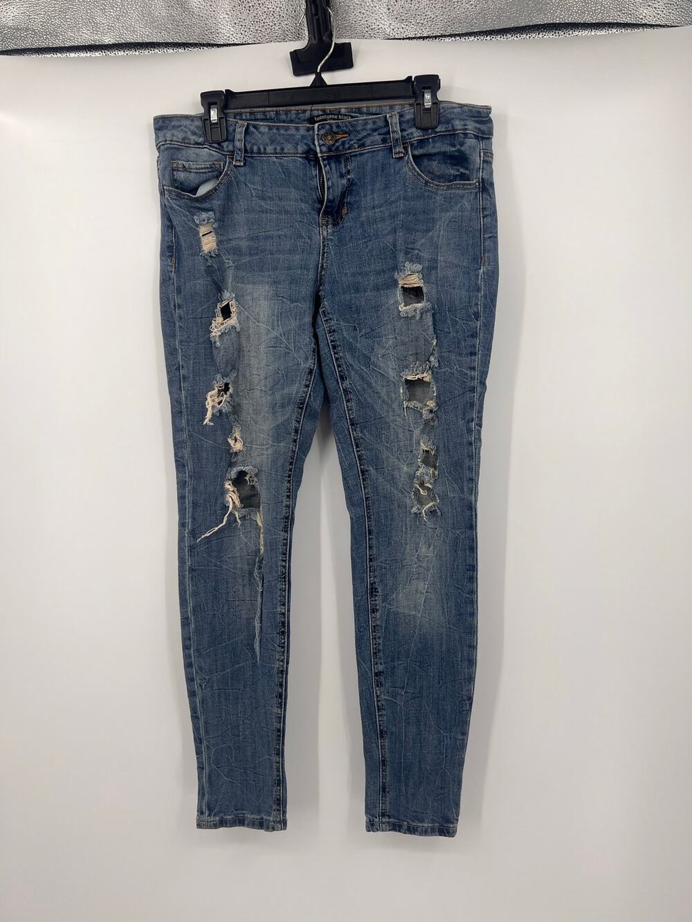 Twenty one Black Premium by Rue 21 Distressed Skinny Jeans 13/14R sexy Y2K